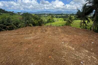 Terrain  205000 €