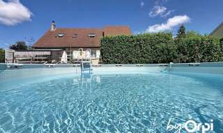 Maison 5 Pièces 136 m² à vendre à Montaigut-en-Combraille (63700)