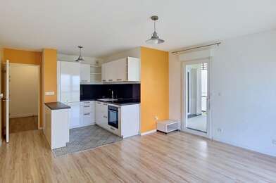 Appartement 3 pièces 207870 €