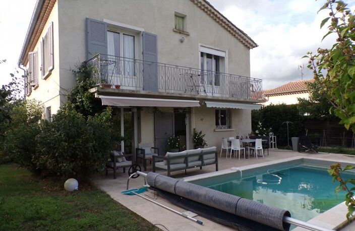 Maison La Tour D Aigues 5 pièce(s) 168 m2 — photo 4