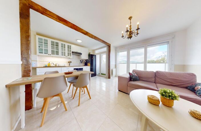 Appartement T3 rénové – 55,90 m² – Vue Monts d'Or – Neuville-sur-Saône — photo 3