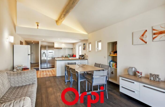 APPARTEMENT SUR LE PORT, VUE MER ET GARAGE — photo 3