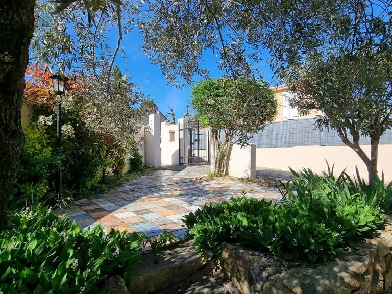 Alès – Villa de 102 m², 5 pièces — photo 1