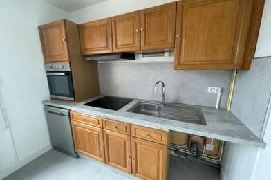 Appartement 3 pièces 880 €