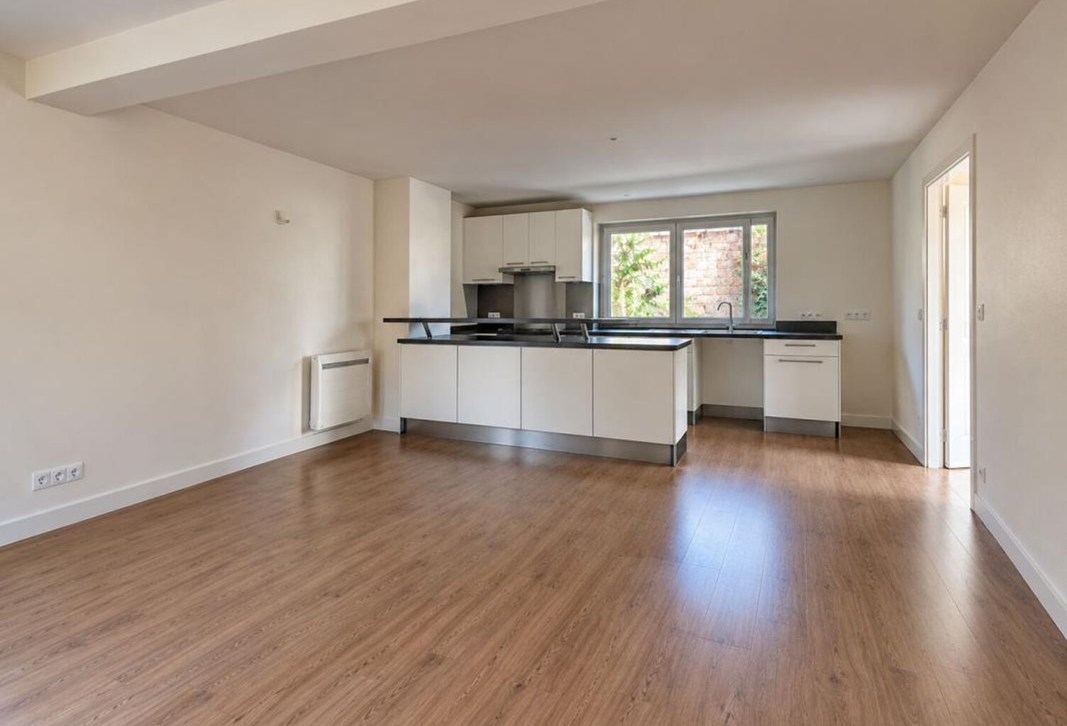 Toulouse Cœur Saint-Cyprien Beau T4 de 100 m² en Dernier Étage — photo 1