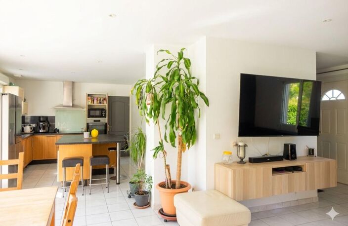 🏡  Maison À Vendre avec piscine ​🏊 — photo 3