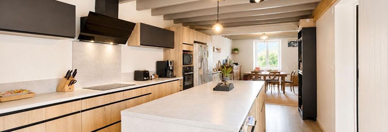 Maison 8 Pièces 275 m² à vendre à Souprosse (40250)