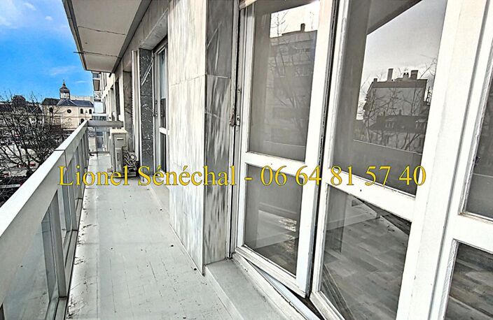 Appartement CLIMATISÉ, rénové lumineux et peu énergivore de 3 pièces de 66 m2 à LE MANS quartier Hyper centre / République — photo 5