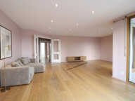 GRATTE CIEL -  ELEGANT T4 DE 105M² - BALCON A VIVRE - RESIDENCE DE STANDING AVEC  GARAGE ET CAVE — photo 3