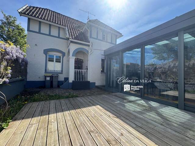 Maison individuelle  à Lille, 4 chambres, 2 salle de bains , jardin + Garage secteur Eurasanté — photo du bien