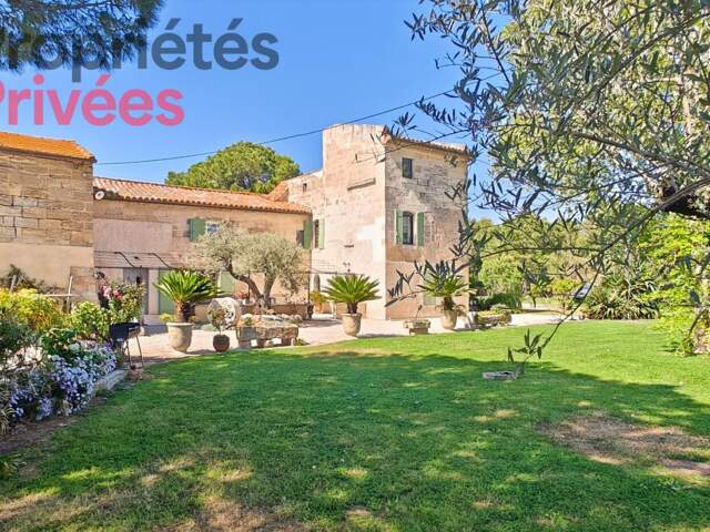 Rare et Exceptionnel ! Mas provençal du XVIIe siècle entre Alpilles et Camargue — photo du bien
