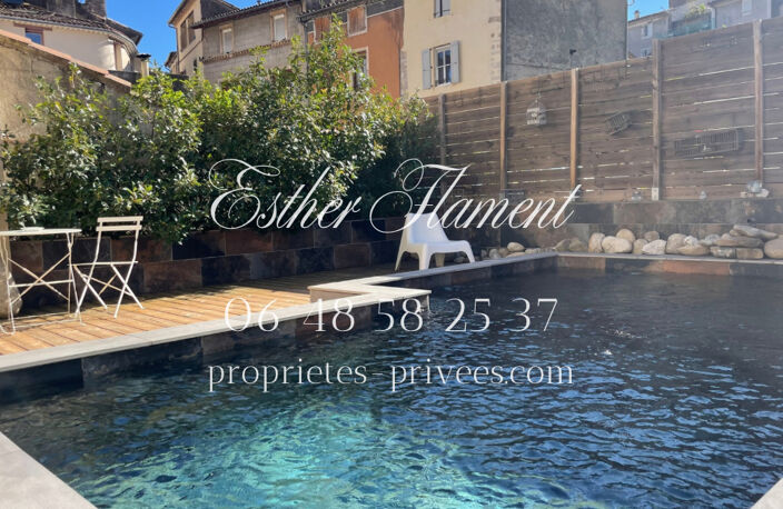 ensemble immobilier avec extérieur centre Anduze — photo 2