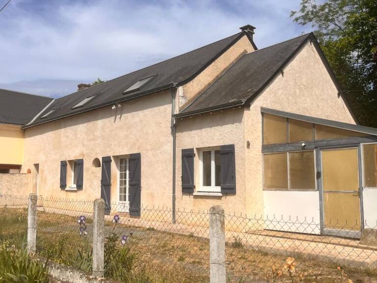 Maison Montval Sur Loir 5 pièce(s) 121 m2  - 3 chambres — photo 1