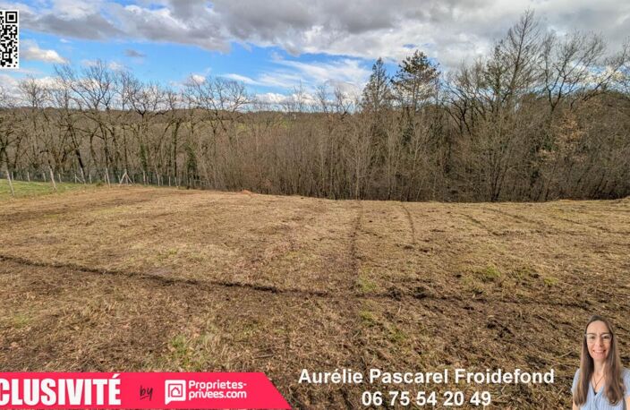5 min de Brive - Terrain CONSTRUCTIBLE (activité PROFESSIONNELLE possible) - TOUT-A-L'EGOUT - 3100 m2 - 44 990 euros — photo 2