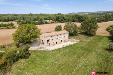 Maison 12 pièces 685000 €