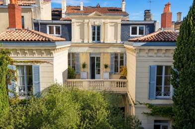 Maison 8 pièces 1976000 €