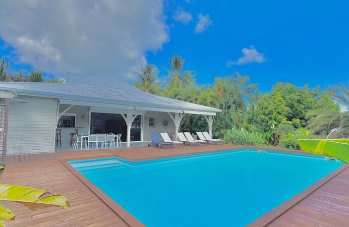 SAINT-FRANÇOIS – VILLA D’EXCEPTION AVEC BUNGALOW & PISCINE — photo 2