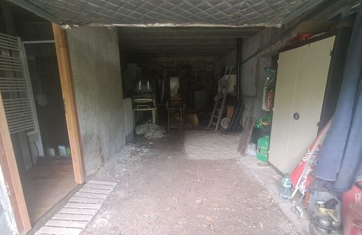 Garage de 120m2 situé à Sarrancolin — photo 2