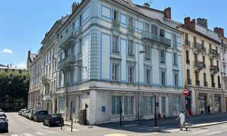 Commerce 7 Pièces 246 m² à vendre à Chambéry (73000)