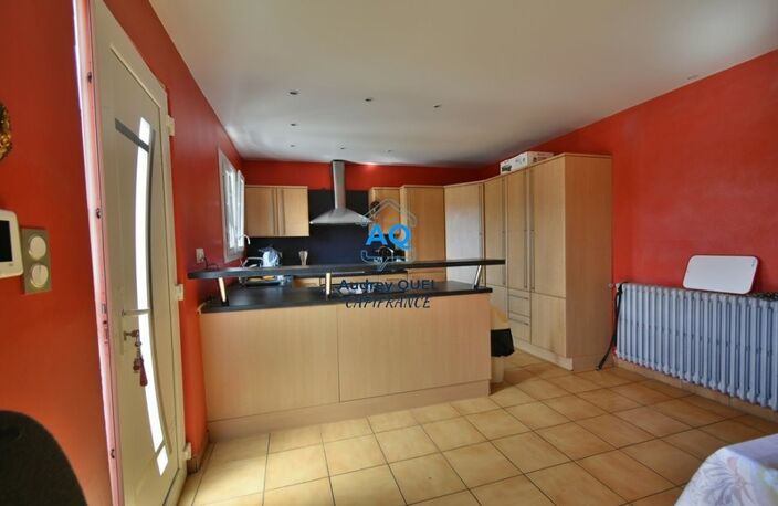 Maison familiale - 6 pièces - 164 m² de surface totale (100,50m² habitables) avec vue dégagée et fort potentiel – VALSERHONE (01) — photo 5