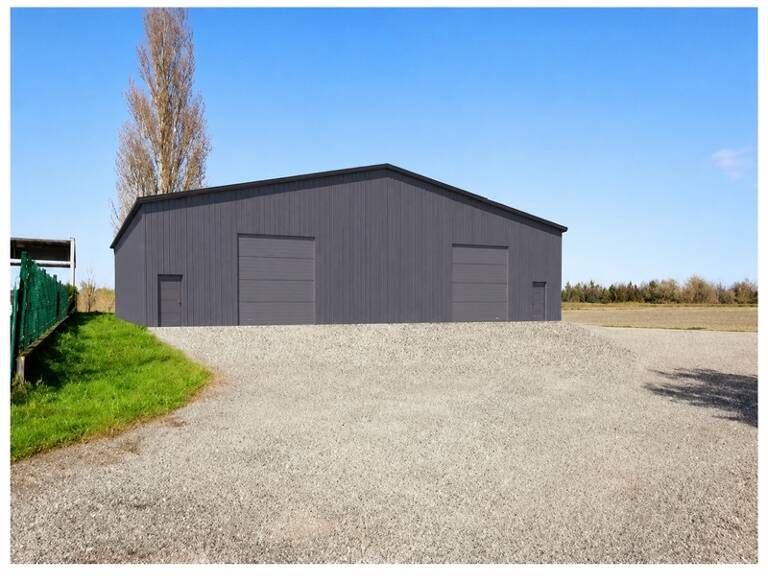Combe de SAVOIE - ENTREPÔT de 836m2 sur Terrain de 3000m2 — photo 1