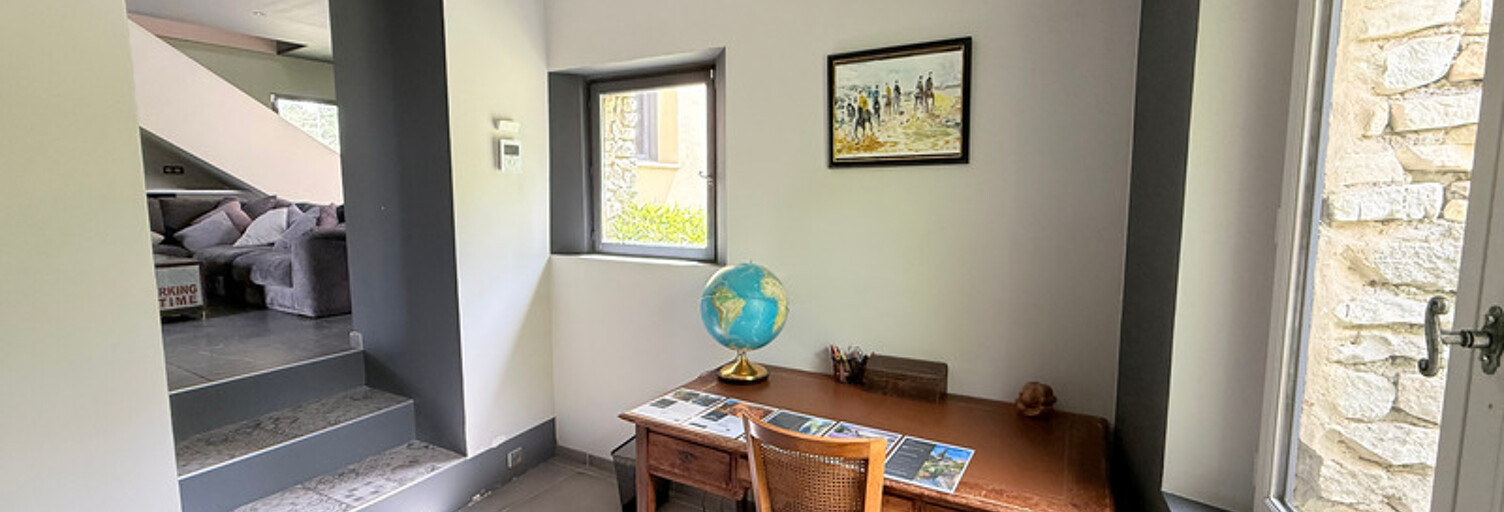 Maison 8 Pièces 217 m² à vendre à Sault (84390)