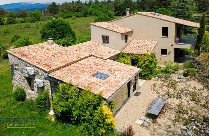 Grande propriété avec Piscine Naturelle - Élégance provençale entre Mont Ventoux et Luberon en EXCLUSIVITÉ — photo 2