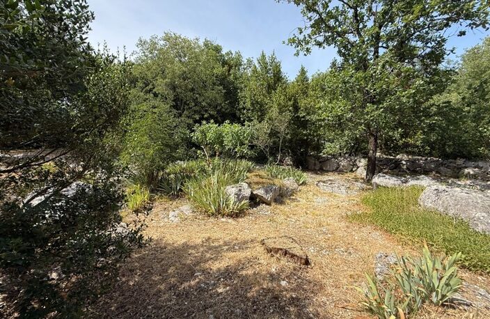 A seulement 25 mn au nord de Montpellier, à vendre terrain de 1100 m2 avec permis de contruire — photo 3