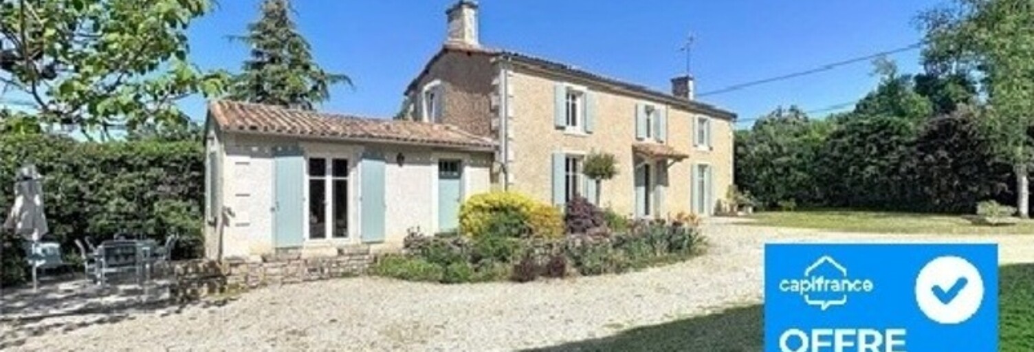 Maison 6 Pièces 174 m² à vendre à Saint-Martin-de-Saint-Maixent (79400)
