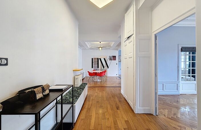 Appartement haussmannien de 161 m² – Centre-ville d’Annemasse – Idéal frontalier Genève — photo 2