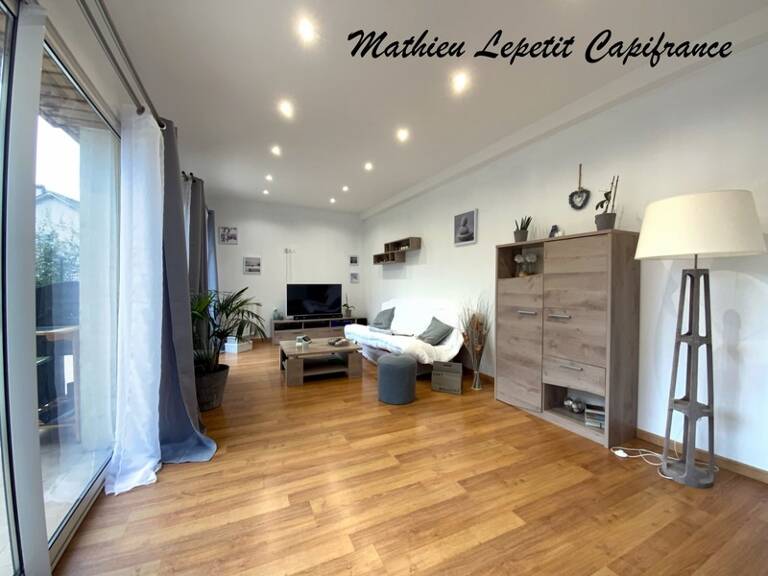 Dpt Dordogne (24), à vendre proche de SAVIGNAC LES EGLISES maison P7  138 M² sur terrain 460 M² — photo 1