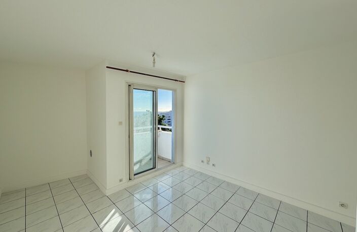🌊 A VENDRE STUDIO VUE MER – SAINT-DENIS 97400 – RÉSIDENCE ORANGELLE 🌊 — photo 4