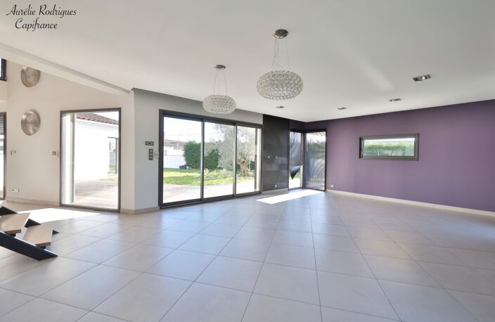 Maison à vendre 6 pièces MANZIAT (01) — photo 4