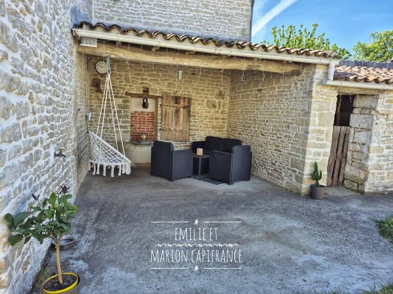 Maison à vendre 4 chambres - Mauzé - Jardin - double garage - locataires en place — photo 1