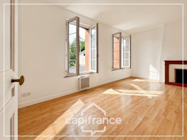 Maison de ville A VENDRE - QUARTIER DE CHANZY 3 pièces  (76) — photo du bien