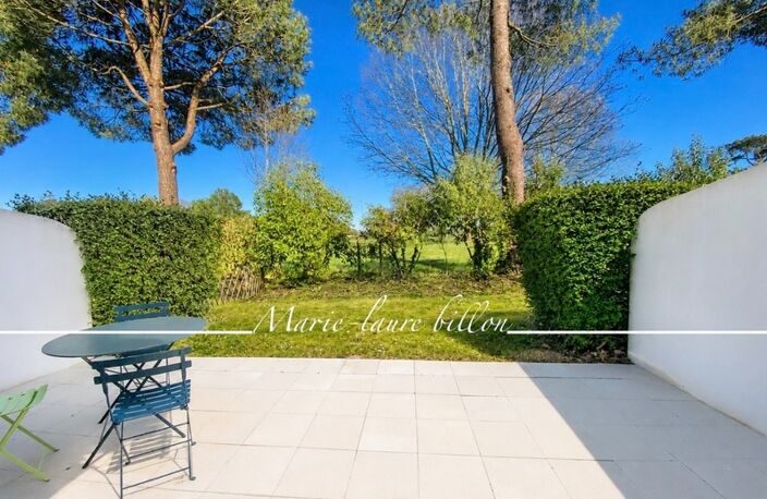 Maison à vendre 3 pièces COEX (85), maison 2 chambres, terrasse et jardin, un emplacement de stationnement — photo 2