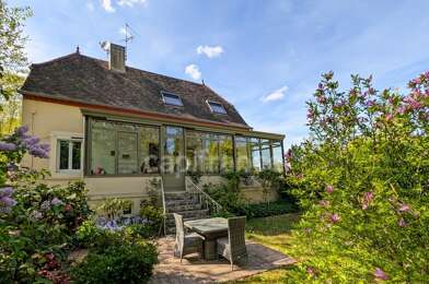 Maison 10 pièces 329000 €