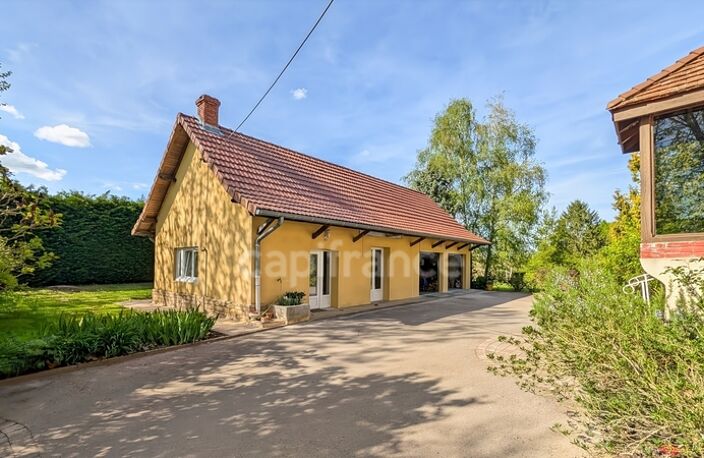 Dpt Saône et Loire (71), à vendre à 15 mn de St Marcel Villa de 163 m² et Maison ou Gite de 95 m² terrain de 4000 m² — photo 2