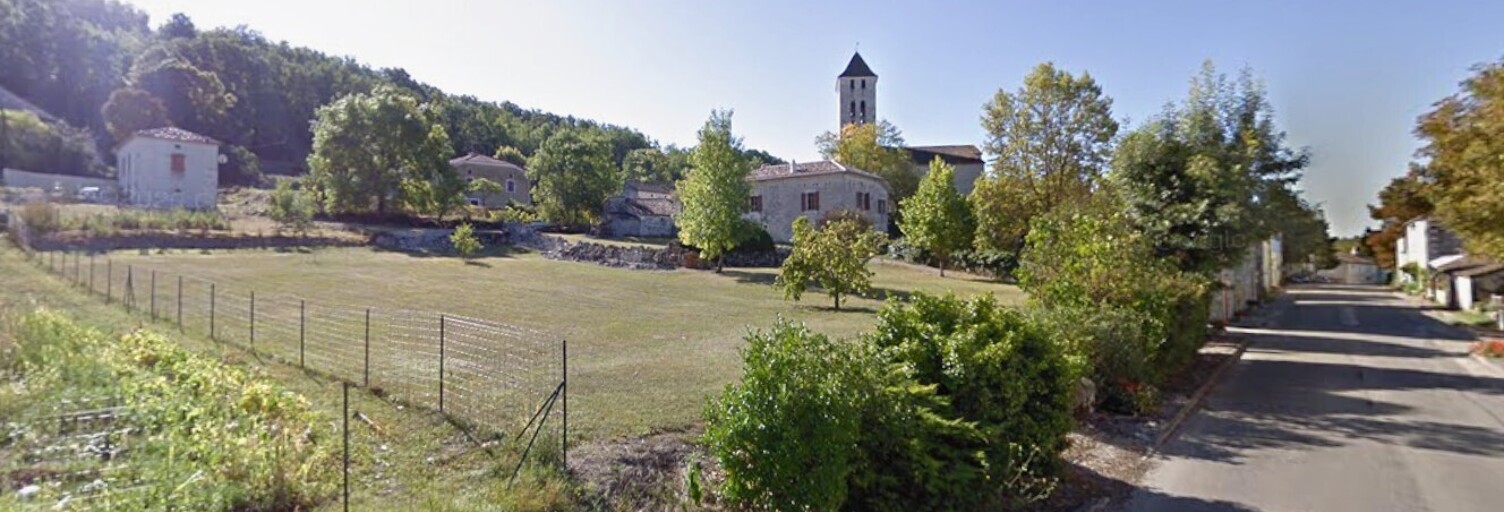Terrain  2360 m² à vendre à Barguelonne-en-Quercy (46800)
