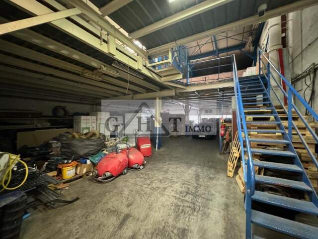 ENTREPOT BUREAUX 530M2 A LOUER CHENNEVIERES SUR MARNE — photo du bien
