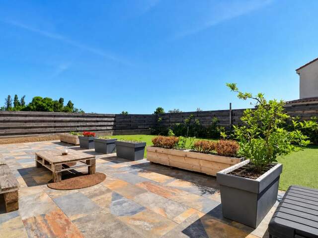 Maison de 6 pièces, 151 m² à Elne — photo du bien
