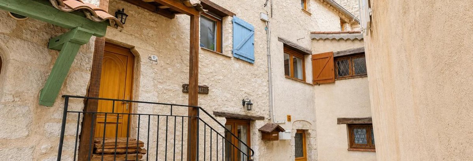 Maison 3 Pièces 70 m² à vendre à Saint-Vallier-de-Thiey (06460)