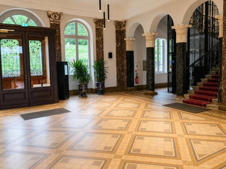 T2 34 m² loué à Aix-les-Bains, vue Château — photo 1