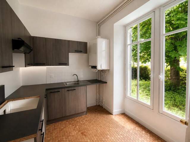 Maison de 133 m² – Terrain arboré 764 m² -Fort potentiel — photo du bien