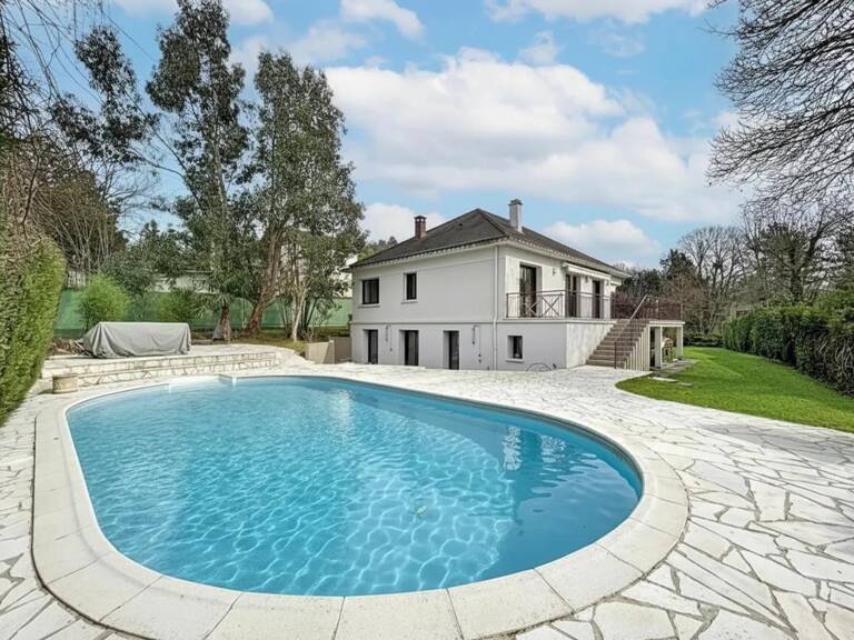 Maison 9 pièces 220 m² avec piscine à Montmorency — photo 1