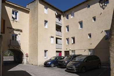 Appartement 3 pièces 483 €