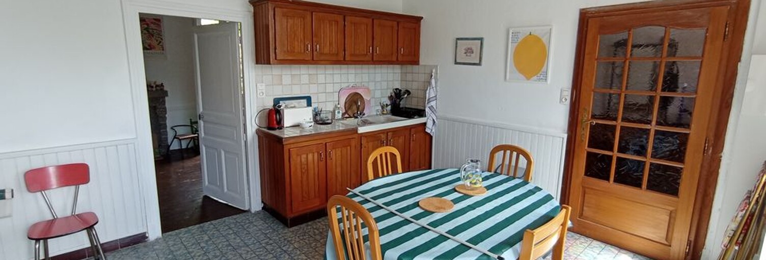 Maison 4 Pièces 109 m² à vendre à Le Mayet-de-Montagne (03250)