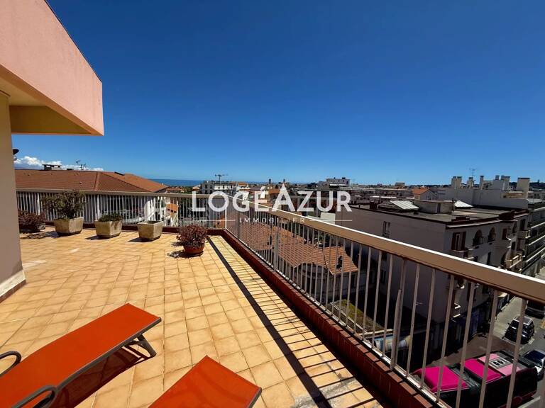 LOCATION MEUBLÉE ANTIBES - APPARTEMENT 2 Chambres — photo 1