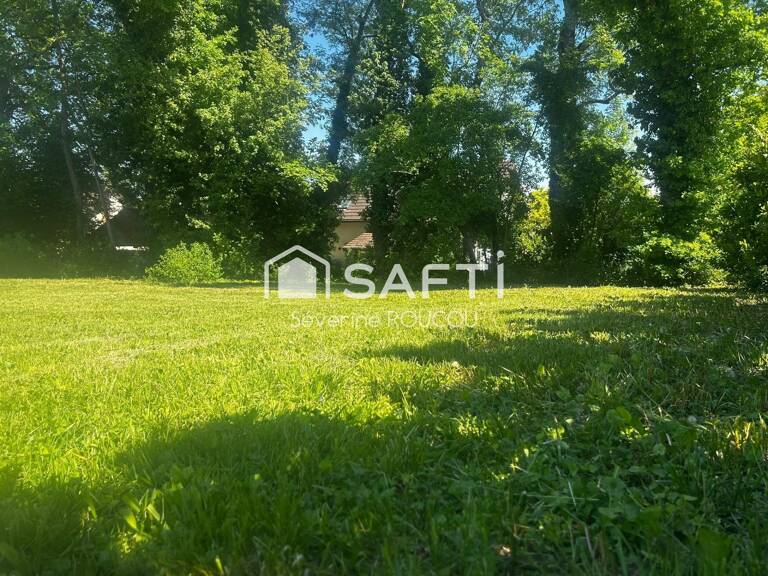 Terrain constructible à vendre  Prévessin-Moëns  500 m² — photo 1