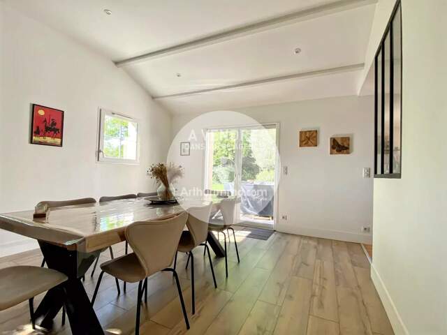 Vie de plain-pied pour cette maison familiale de 4 chambres — photo du bien